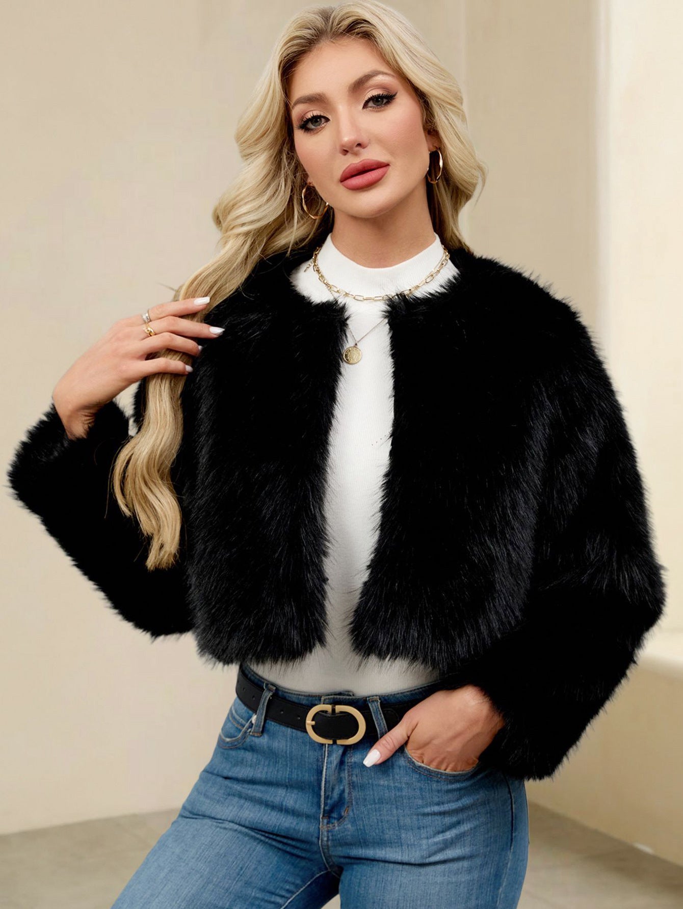 Sanne | Dames Kort Faux-Fur Jasje