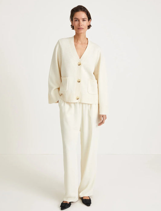 Hailey Wool Cardigan 🤍